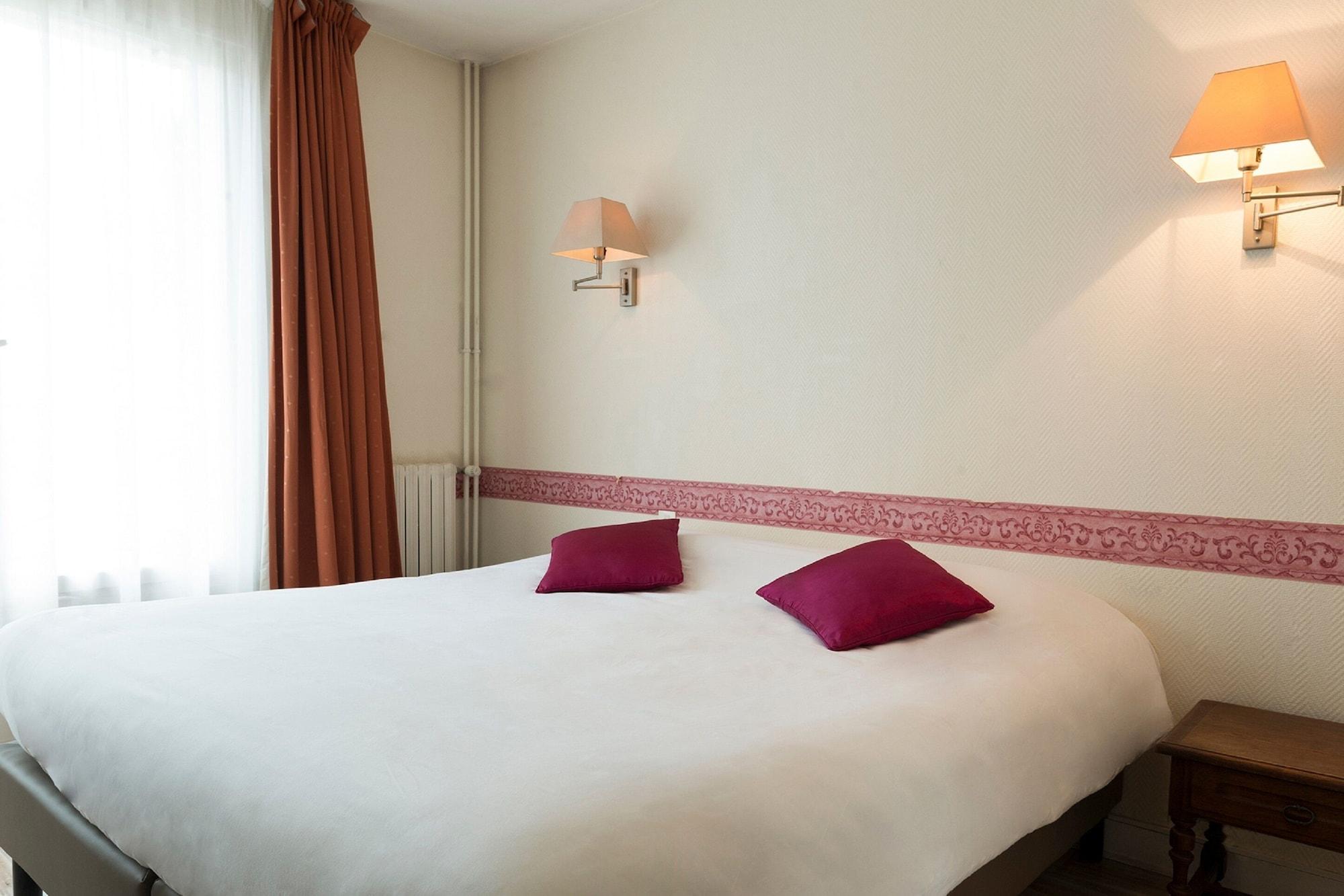 The Originals City, Hotel Le Cheval Rouge, Tours Ouest Villandry Exterior foto